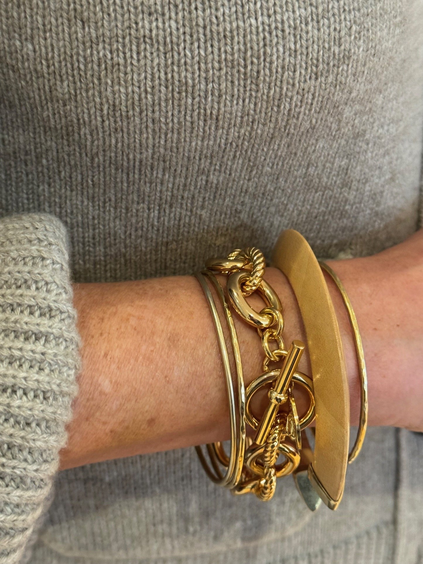 Manon 18crt Gold Plated Link Bracelet