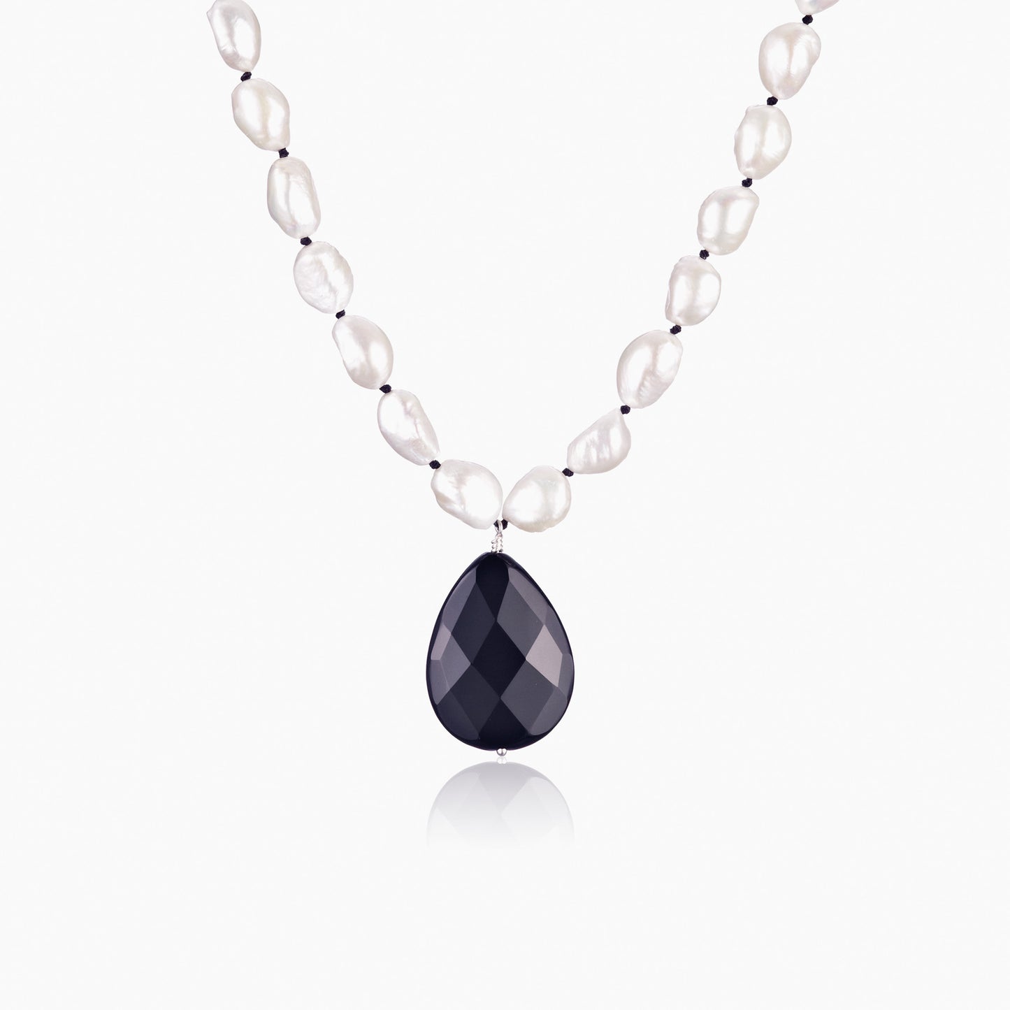 Audrey Baroque Pearl Necklace with Black Agate drop